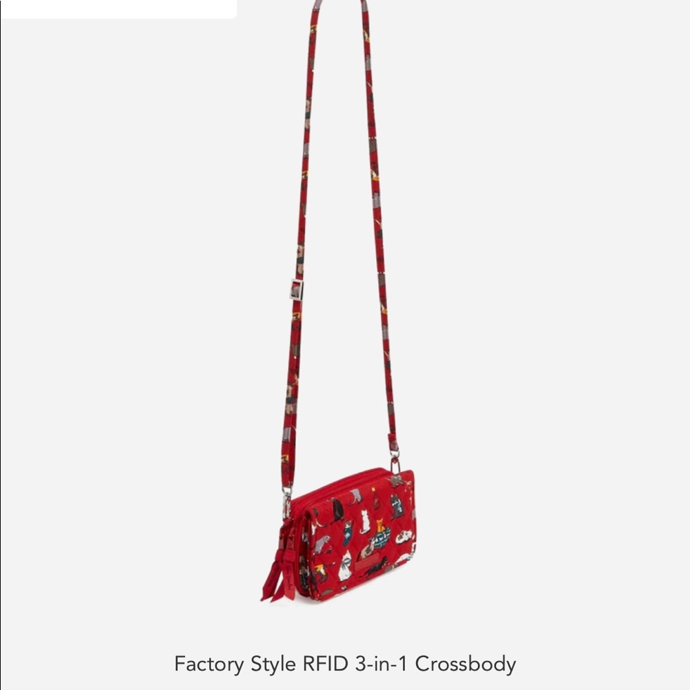 Vera Bradley Factory Style RFID 3-in-1 Crossbody
Signature Cotton Holiday Cats - Picture 2 of 5